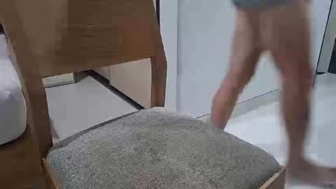 Snapshot of magicstick3003 chatting on January 14, 4:40 am Eli online show from January 14, 4:40 am