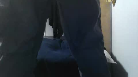 magicstick8049 online show from April 12, 9:36 am