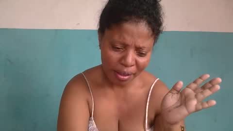 magniah online show from February 20, 9:00 am