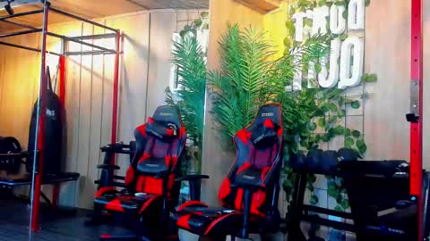 Snapshot of magnus_dahl chatting on February 19, 11:49 am MAGNUS DAHL online show from February 19, 11:49 am