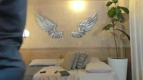 Snapshot of magnus_dahl chatting on February 20, 11:53 am MAGNUS DAHL online show from February 20, 11:53 am