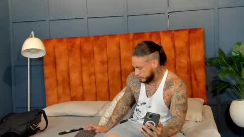 Snapshot of magnus_dahl chatting on March 4, 10:57 am MAGNUS DAHL online show from March 4, 10:57 am