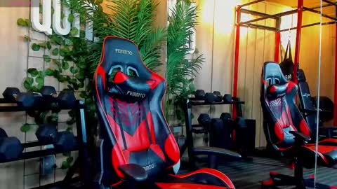 Snapshot of magnus_dahl chatting on March 11, 10:18 am MAGNUS DAHL online show from March 11, 10:18 am