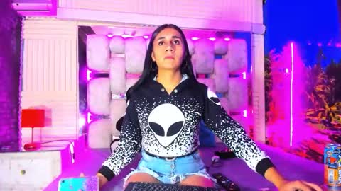 Snapshot of mahiara_hot chatting on May 11, 3:01 am mahiara hot online show from May 11, 3:01 am