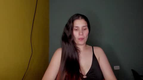 Mahiia online show from November 25, 4:45 am