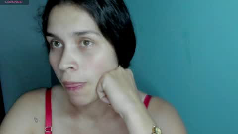 Mahiia online show from April 13, 3:12 am