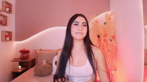 Snapshot of maia_lia_ chatting on October 26, 11:09 pm MAIA LIA online show from October 26, 11:09 pm