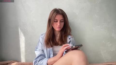 M I A online show from May 12, 8:55 am