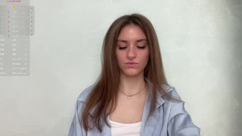 M I A online show from May 28, 8:11 am