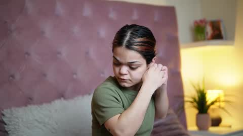  Maia  online show from February 23, 10:29 pm