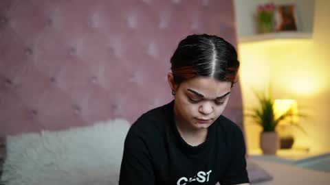  Maia  online show from March 6, 8:38 pm