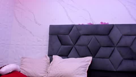 Maia  online show from November 6, 11:44 am