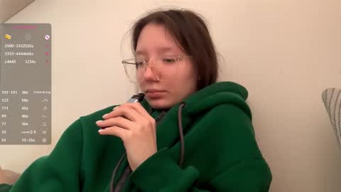 Snapshot of maidacompston chatting on February 13, 7:15 am Elina online show from February 13, 7:15 am