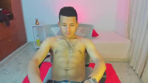 Snapshot of maik_h88 chatting on December 15, 5:56 am Maik Stiven online show from December 15, 5:56 am