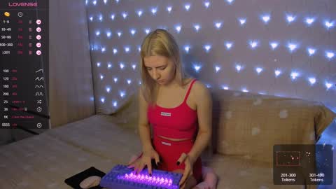 Snapshot of mailin_harrington chatting on January 16, 3:24 pm Your kitty online show from January 16, 3:24 pm