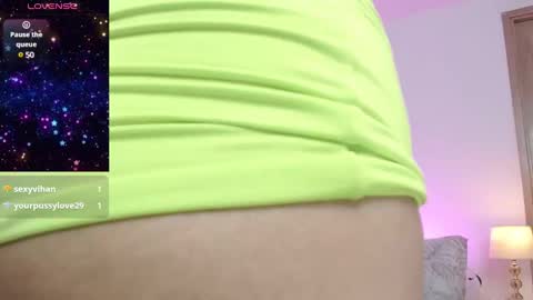 Snapshot of mailywindsor chatting on December 16, 4:49 pm Maily online show from December 16, 4:49 pm