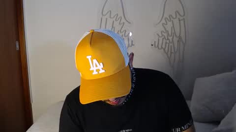 maison_xmed online show from February 20, 5:57 pm