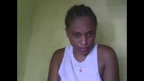 Snapshot of maissa687177 chatting on October 29, 4:20 pm maissa687177 online show from October 29, 4:20 pm