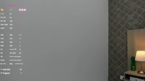   online show from December 15, 6:51 am