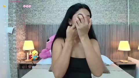   online show from April 10, 11:26 am