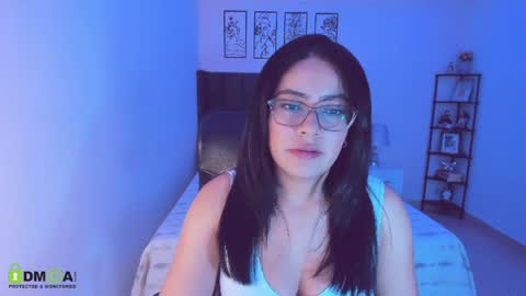 Snapshot of maite_kanes chatting on July 15, 5:23 am Maite online show from July 15, 5:23 am