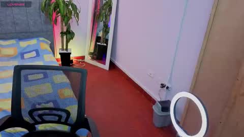 MAITE STONE1 online show from March 22, 3:43 am