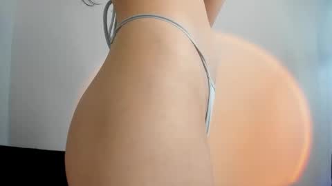 Snapshot of maiteht chatting on January 30, 1:21 pm maite online show from January 30, 1:21 pm