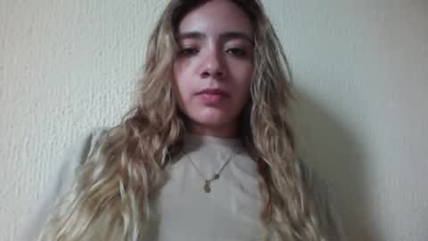 majo_gomezz online show from February 19, 8:16 pm