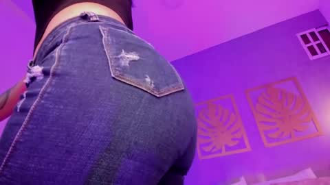 MAJO ROSE  online show from April 30, 6:36 pm