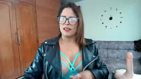 Majo Soussa online show from May 19, 3:07 pm
