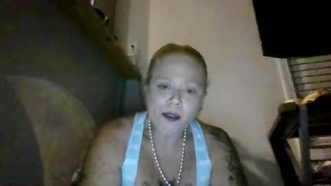 Snapshot of make_me_cum_69x chatting on May 20, 7:03 am make_me_cum_69x online show from May 20, 7:03 am
