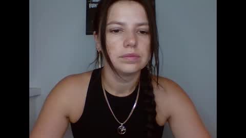 make_mesmile online show from September 16, 6:31 pm