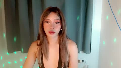 Reyn online show from July 15, 5:40 pm