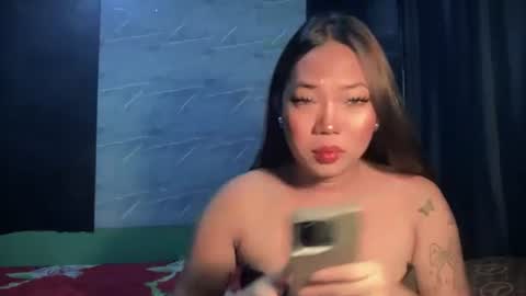 KEANA online show from May 19, 3:35 am