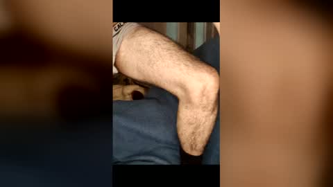 Snapshot of makeumelt690 chatting on March 22, 10:35 pm makeumelt690 online show from March 22, 10:35 pm