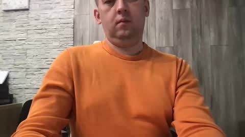 Snapshot of maks199402 chatting on February 4, 7:03 am maksoffice online show from February 4, 7:03 am