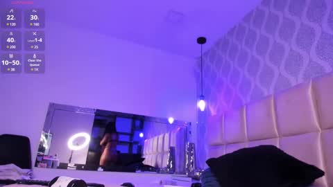 Snapshot of malaaiikaa chatting on January 14, 2:40 am malaaiikaa online show from January 14, 2:40 am