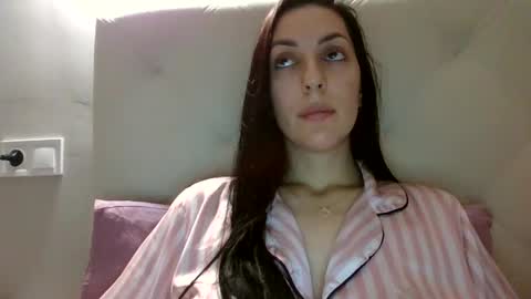 Snapshot of malayri98 chatting on January 24, 11:23 pm Malayri online show from January 24, 11:23 pm