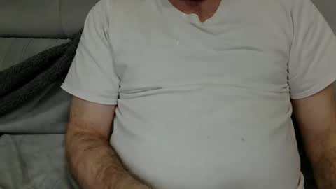 Snapshot of male_toy1 chatting on April 14, 9:43 pm male_toy1 online show from April 14, 9:43 pm