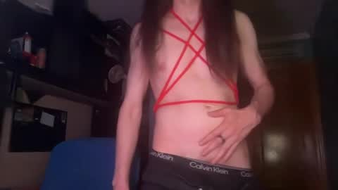Snapshot of malebolgia_x chatting on May 30, 2:08 am Erogothh online show from May 30, 2:08 am