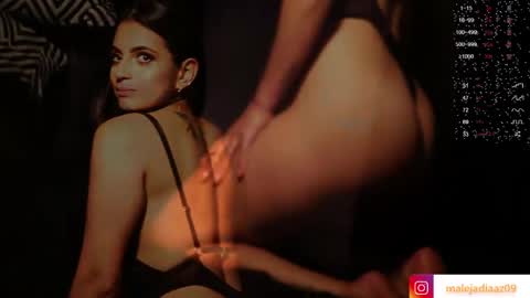 Snapshot of malejadiaz_ chatting on April 22, 6:42 pm Maleja Diaz online show from April 22, 6:42 pm
