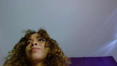 maliciasmith69 online show from May 26, 8:49 pm