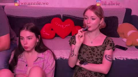 Snapshot of maliinka chatting on February 17, 7:31 pm Malinka online show from February 17, 7:31 pm