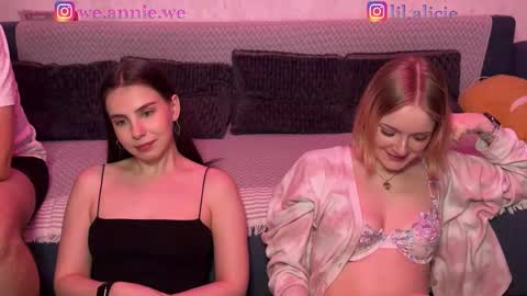 Snapshot of maliinka chatting on February 24, 8:07 pm Malinka online show from February 24, 8:07 pm