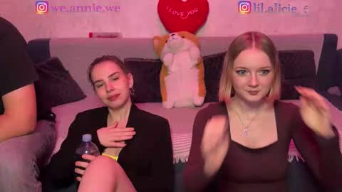 Snapshot of maliinka chatting on February 25, 8:07 pm Malinka online show from February 25, 8:07 pm