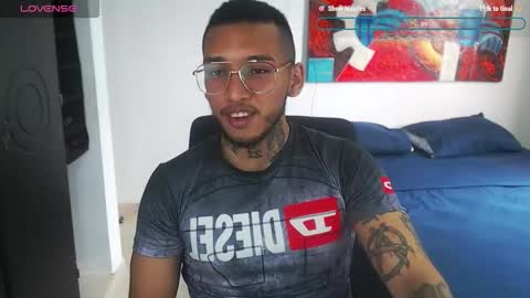 Snapshot of malikzzain chatting on October 31, 2:51 pm Zain Malik online show from October 31, 2:51 pm