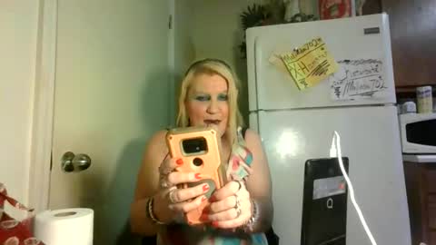 malinda702 online show from February 1, 4:33 am