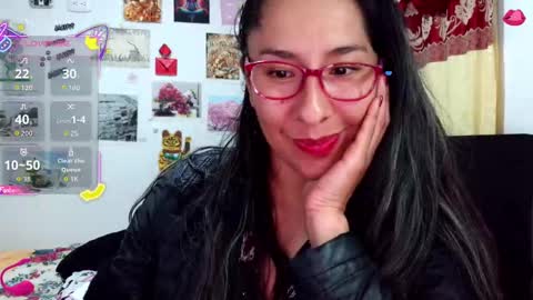 Snapshot of malishka_fox chatting on September 18, 3:30 am Malishka online show from September 18, 3:30 am