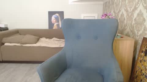 Snapshot of mallinia chatting on July 10, 1:03 pm mallinia online show from July 10, 1:03 pm