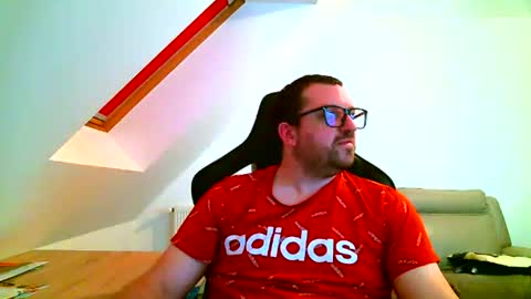 Snapshot of malou2927 chatting on January 12, 9:40 pm breton online show from January 12, 9:40 pm